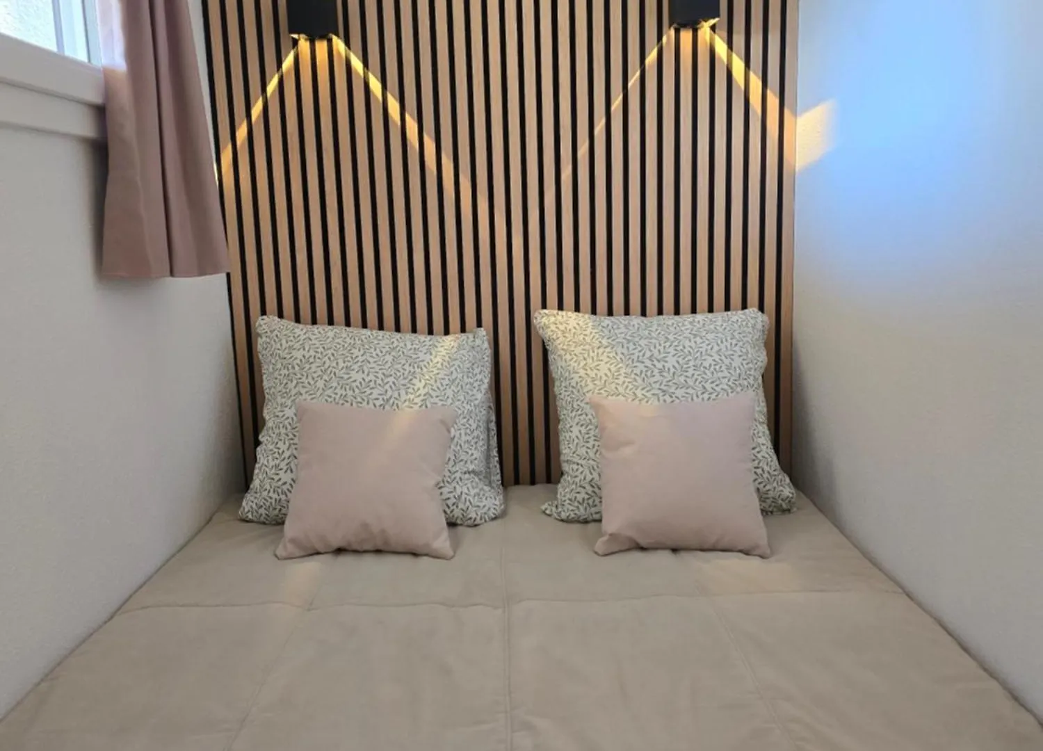 Appartement CHEZ ADRIANA studio cosy VUE sur le golfe de Saint-Tropez Grimaud France